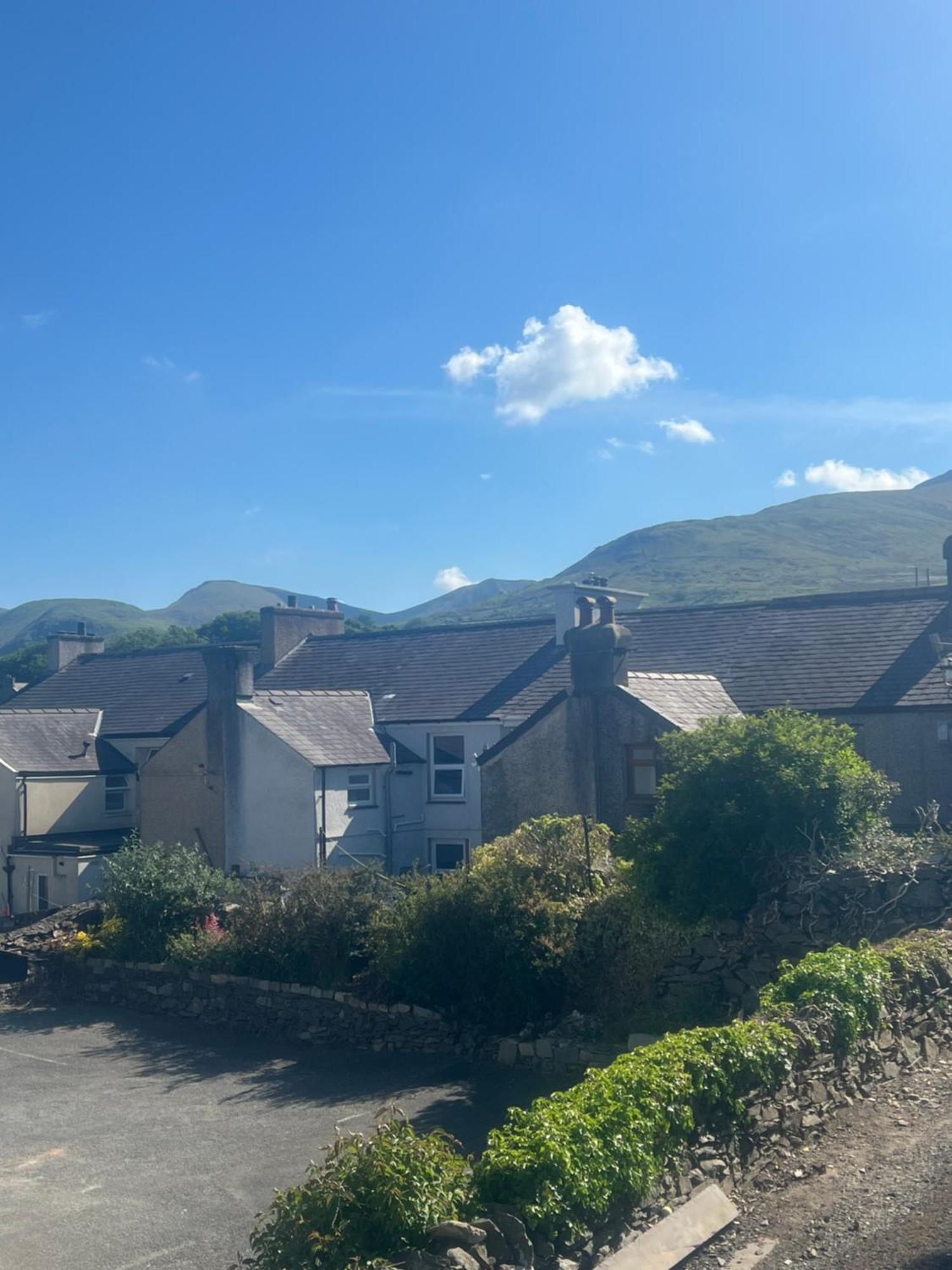 Alpine Lodge Guest House Llanberis Exterior foto